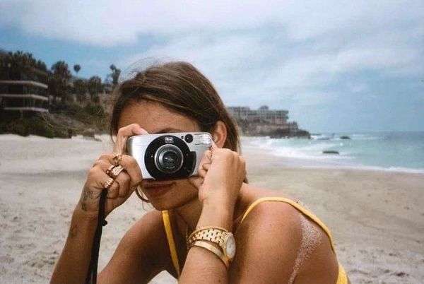 9 Must Have Travel Essentials To Instantly Elevate Your Travel Experience