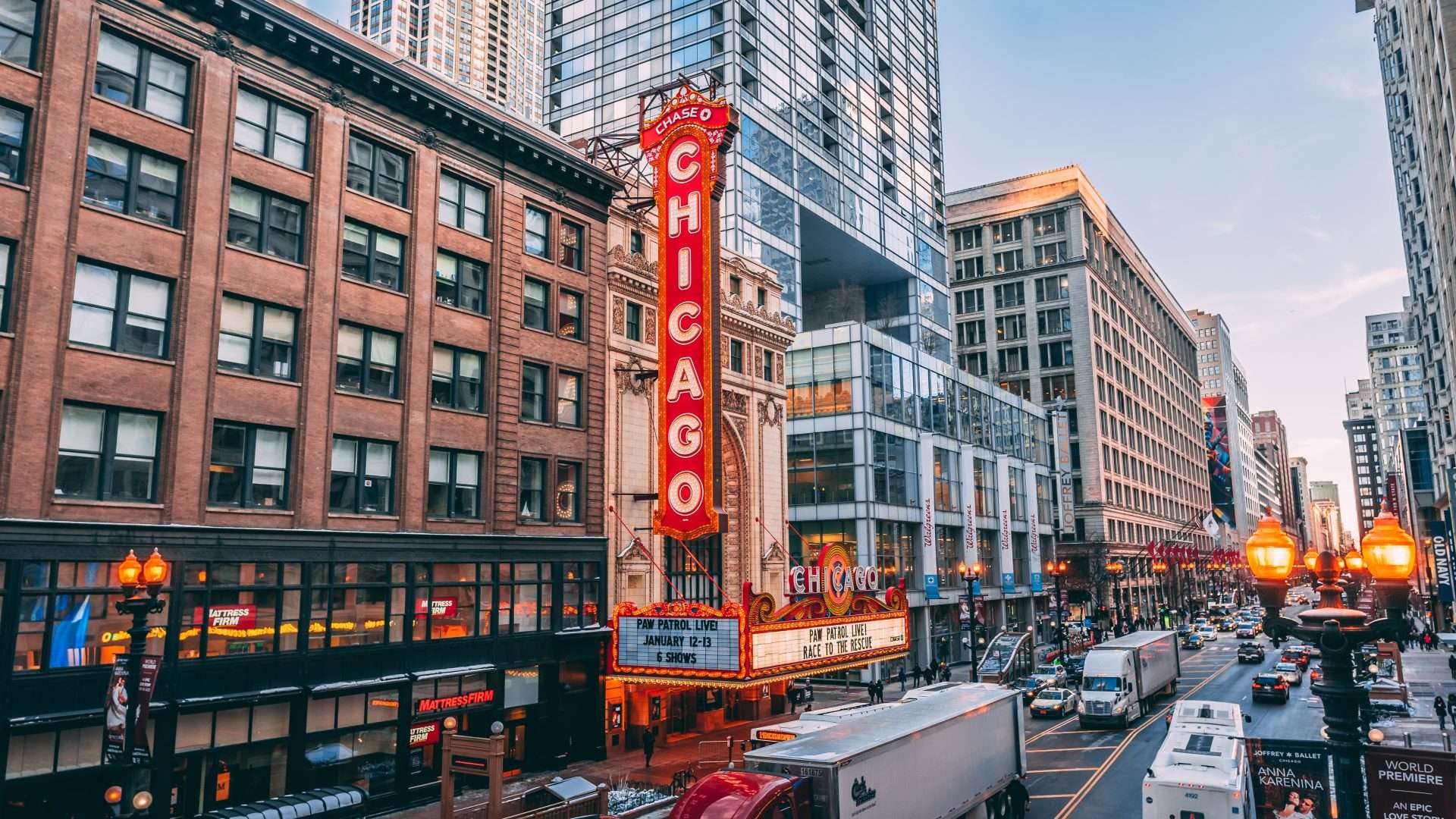 Exploring Chicago: A Guide to Lyrical Lemonade Summer Smash
