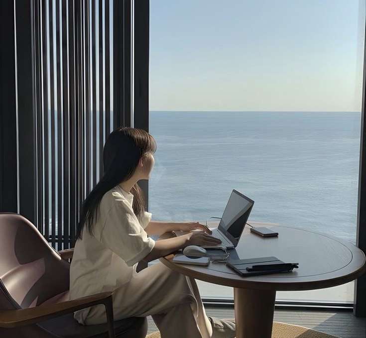 Remote Travel Content Creation: Pro Editing Guide