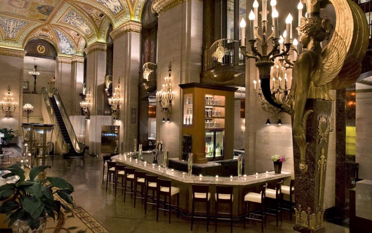 Chicago’s Finest: A Bucket List of Hotels Tailored to Your Every Desire