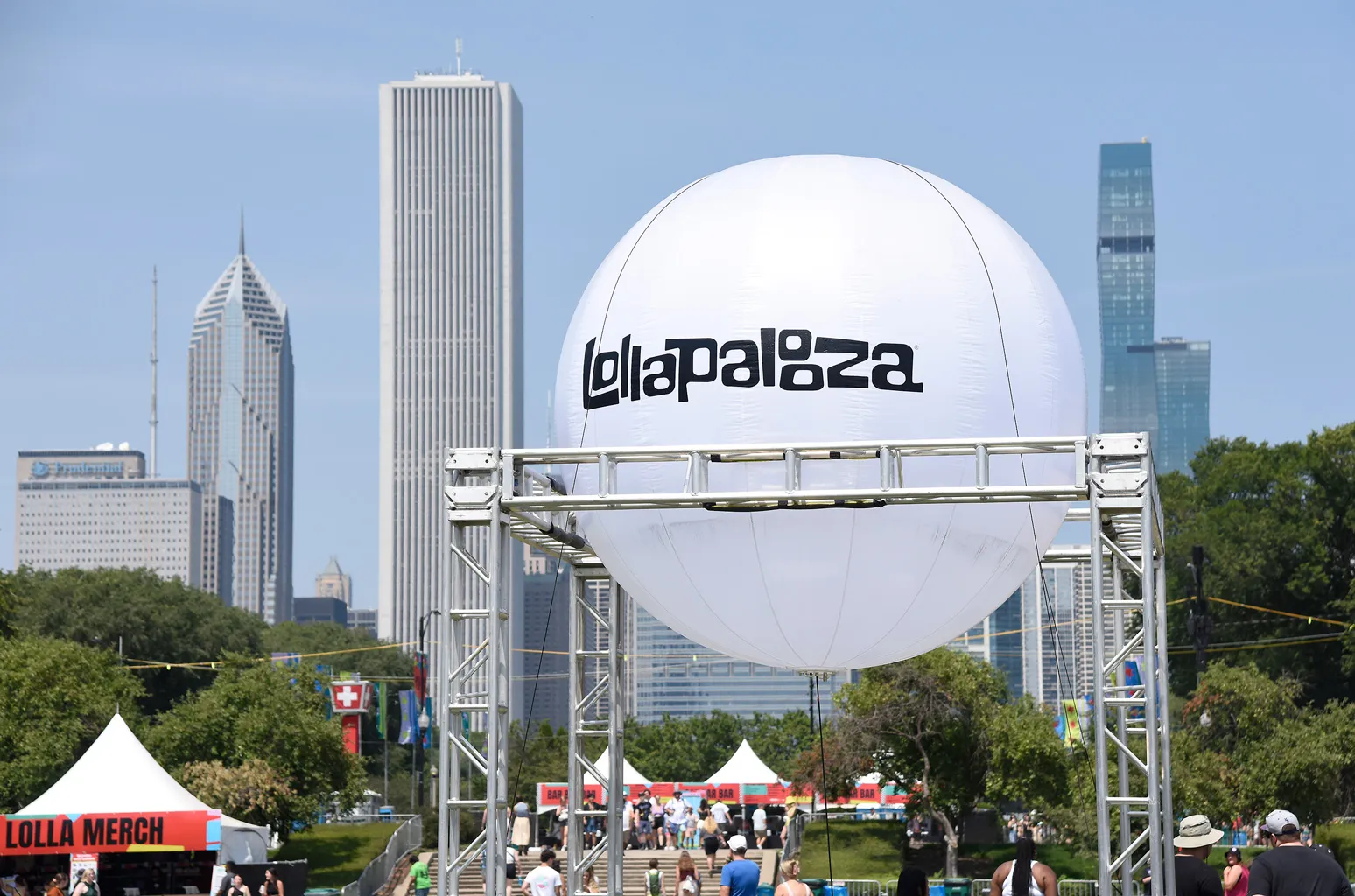 Last Minute Hotels for Lollapalooza 2024